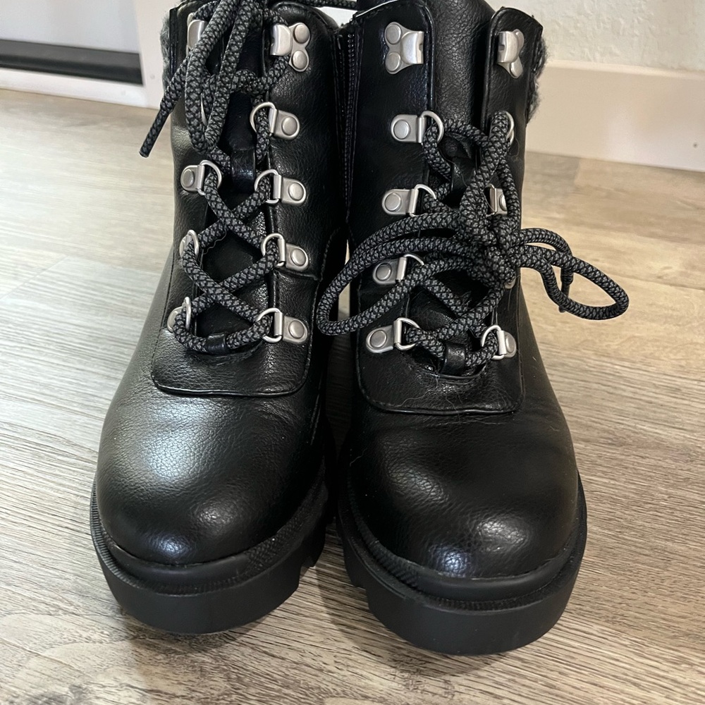Women's Black Heeled Boots